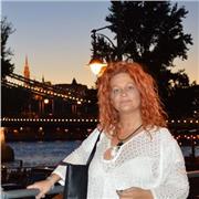 Diplomata liceo linguistico si offre per impartire lezioni di letteratura, francese e l’inglese soprattutto conversazione